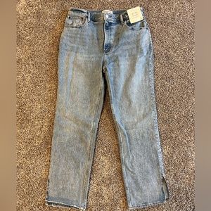 Abercrombie 90s Straight Ultra High Raise Ankle Slit